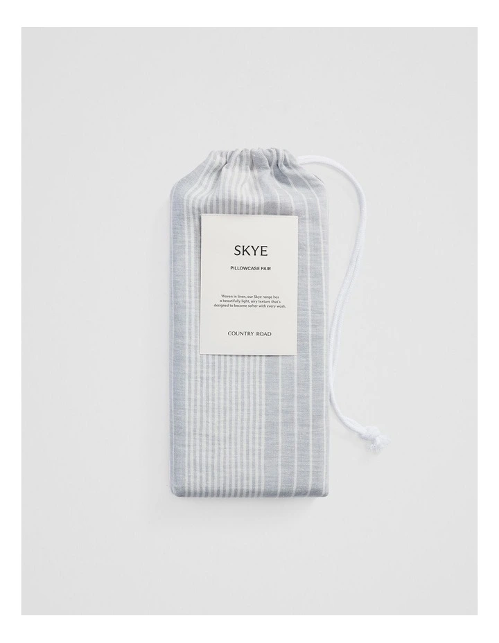Skye Linen Standard Pillowcase Pair in Ciel Blue image 4