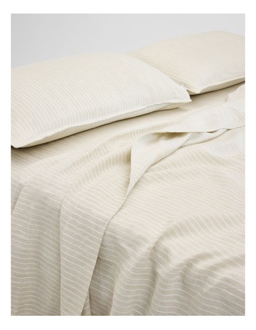 Natural Pinstripe colour