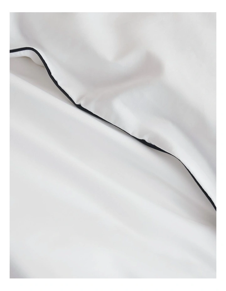 Dita Organically Grown Cotton Queen Quilt Cover in White image 5