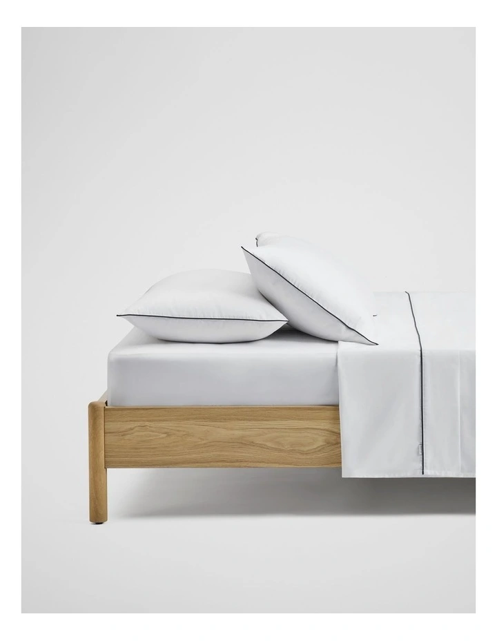 Dita K Flat Sheet in White image 1