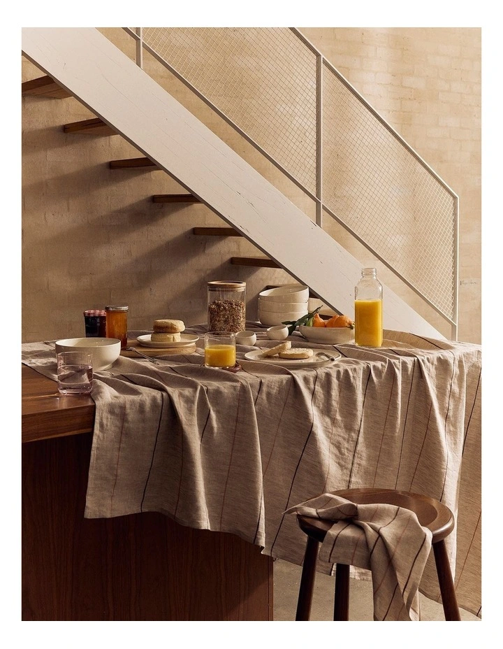 Joni Tablecloth in Natural image 2