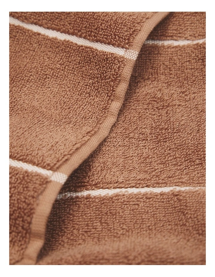 Blake Australian Cotton Bath Towel in Toast image 3