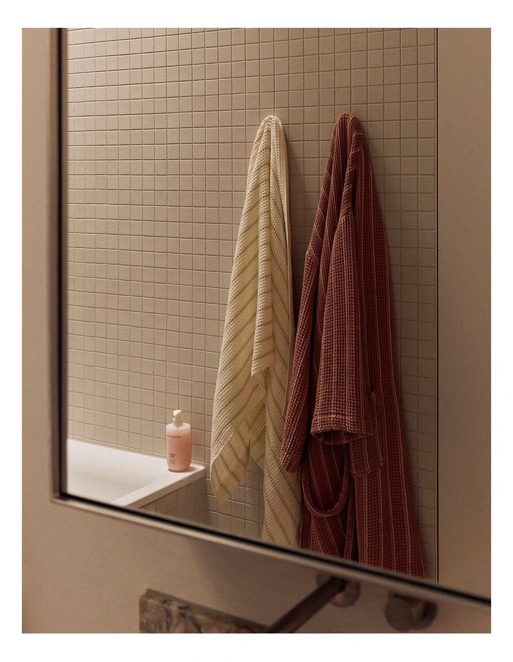 Parker Australian Cotton Towel in Snow image 2