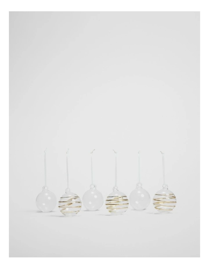 Bauble Set Of 6 in Gold image 1