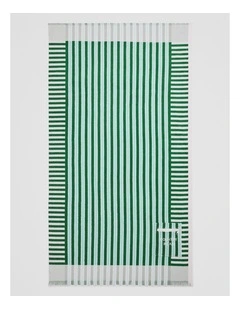 Bribie Pocket Towel in Verdant Green