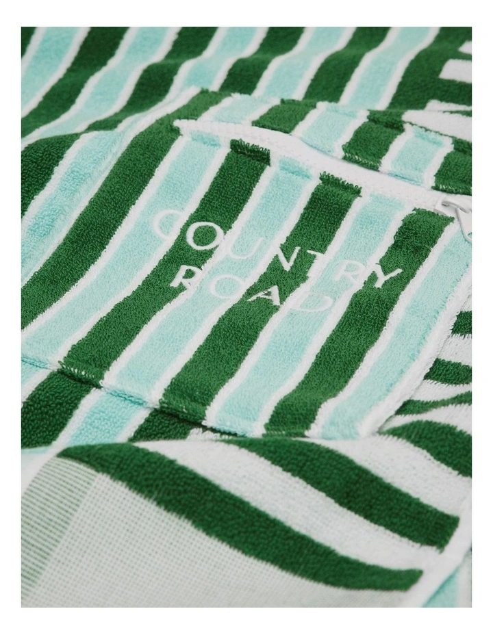 Bribie Pocket Towel in Verdant Green image 2