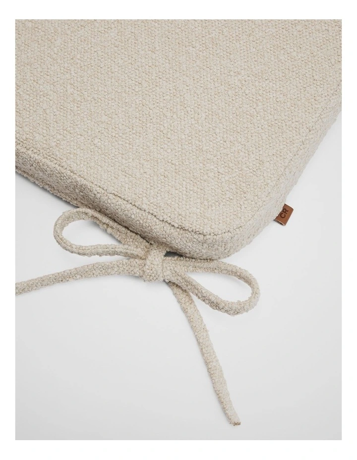 Reed Flat Chair Padded in Natural image 3