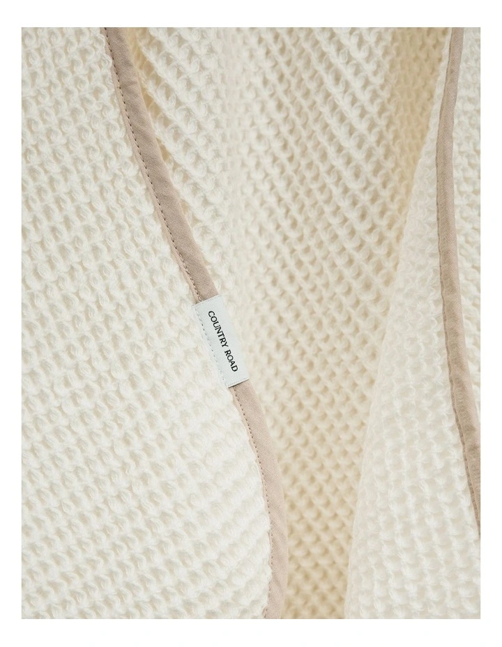 Rhea Hooded Towel in Natural image 2