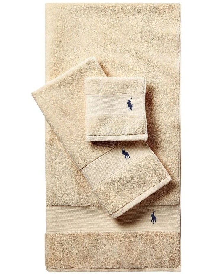 The Ralph Towel in Beige image 2