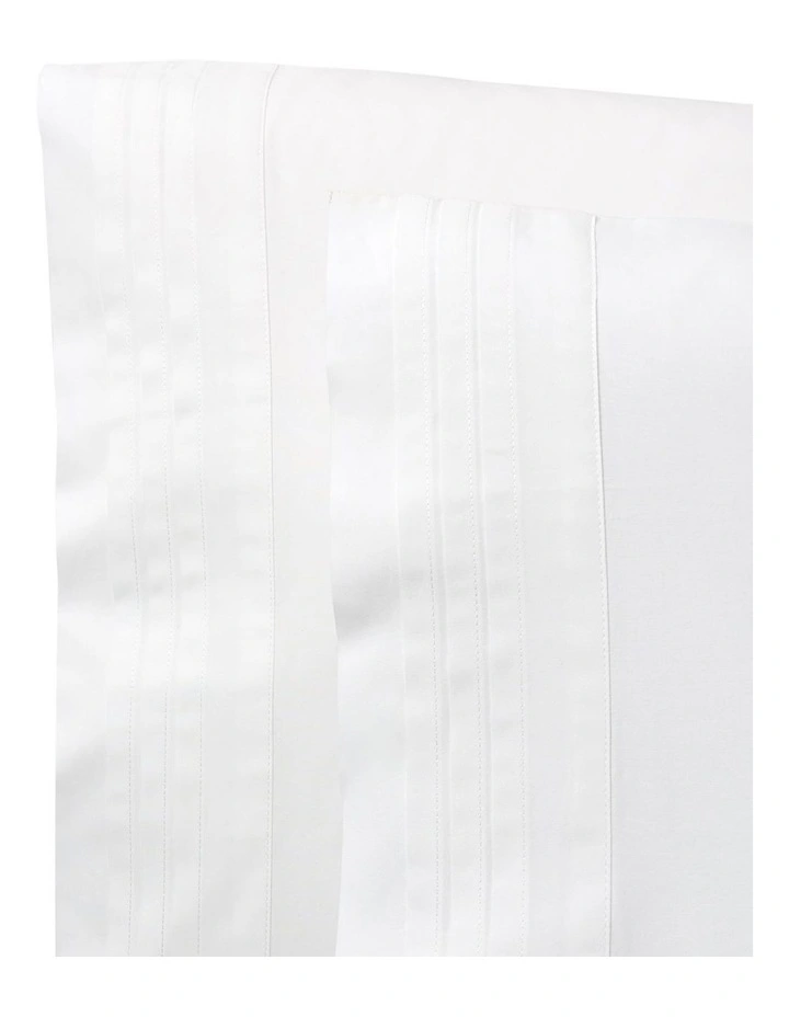 Organic Cotton Tuxedo Pleat Pillowcase in White image 2