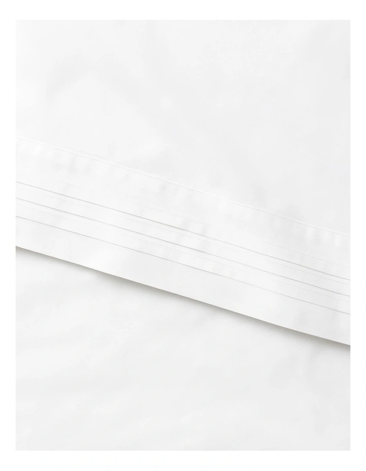 Organic Cotton Tuxedo Pleat Pillowcase in White image 3