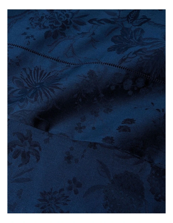 Organic Cotton Bethany Jacquard Pillowcase image 2