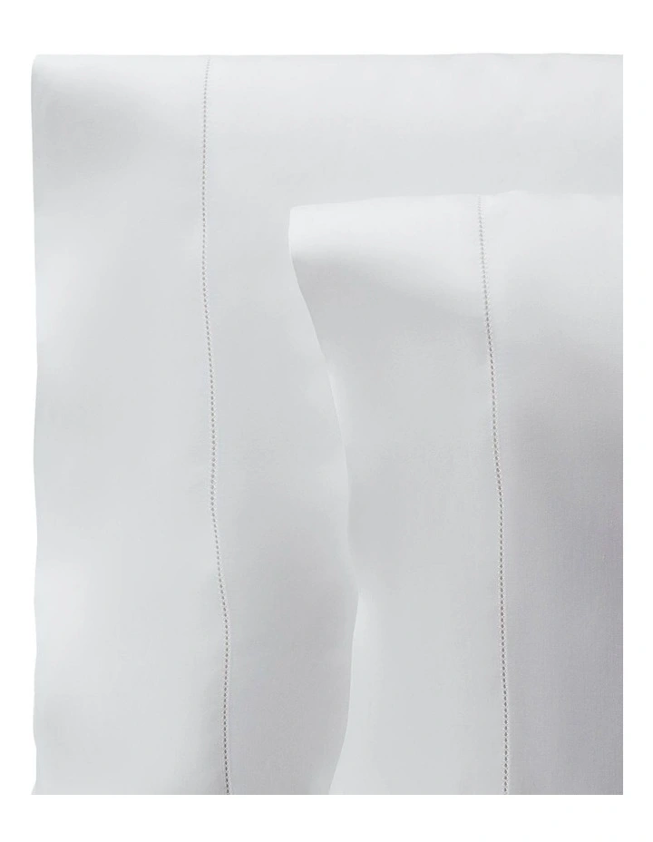 Organic Cotton Sateen Pillowcase in White image 2