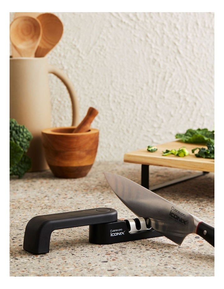 Baccarat iconiX  Folding 3-Step Knife Sharpenerin Black image 6