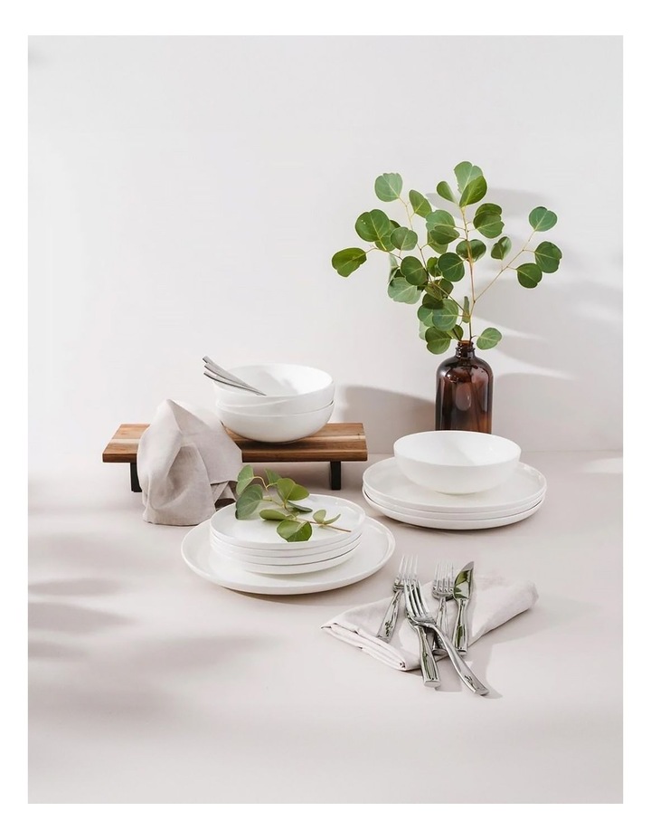 Alex Liddy Aquis Coupe Entree Plate 23cm image 2