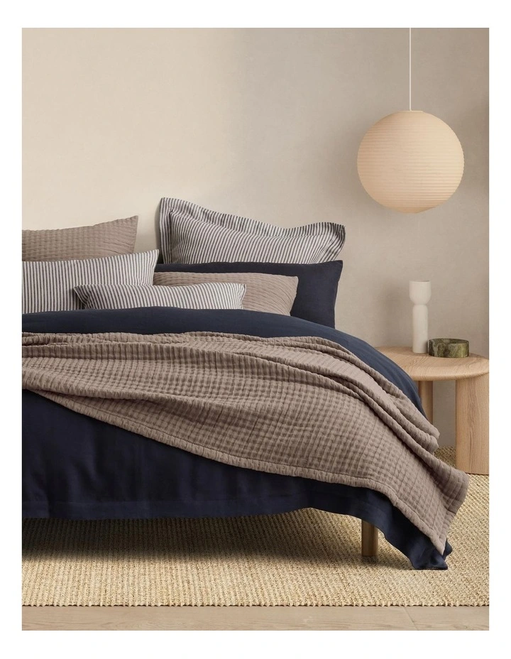 Branler Bedcover in Mocha image 1