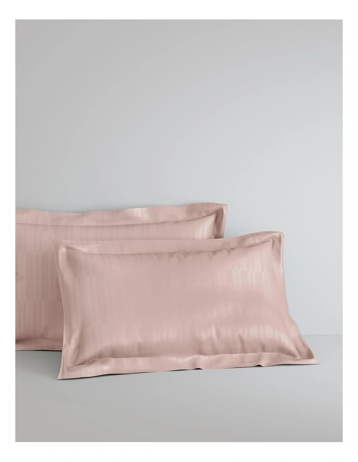 Saxton Quilt Cover in Lychee image 3