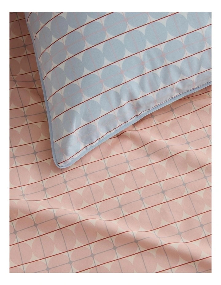 Tilley Quilt Cover Set in Pink image 2