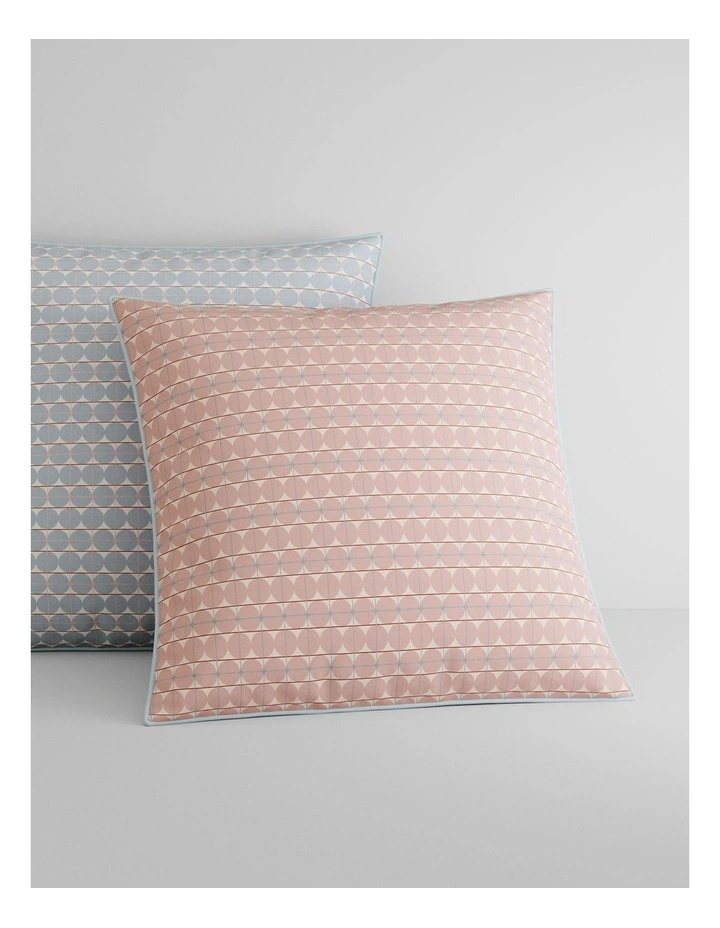 Tilley Quilt Cover Set in Pink image 4
