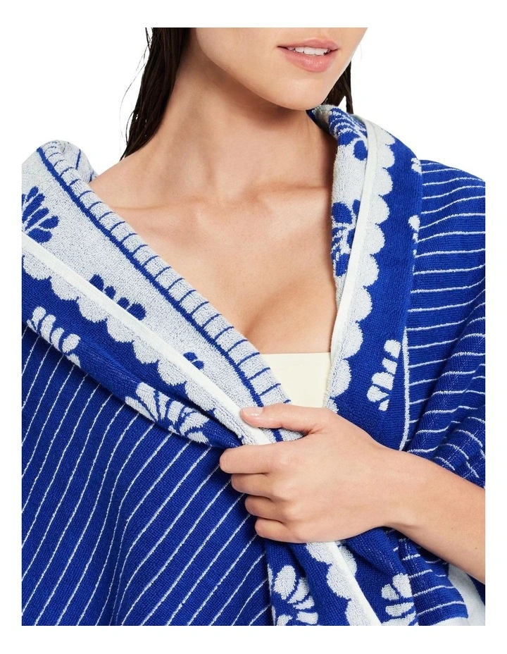 Evlet Beach Towel in Capri Blue image 2