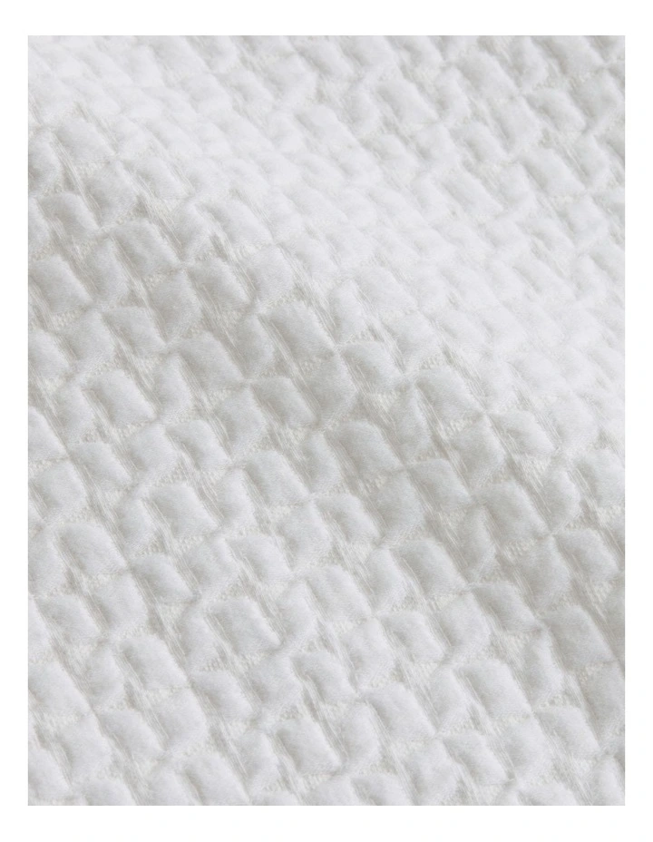 Rennie Tailored Quilt Cover in White image 2