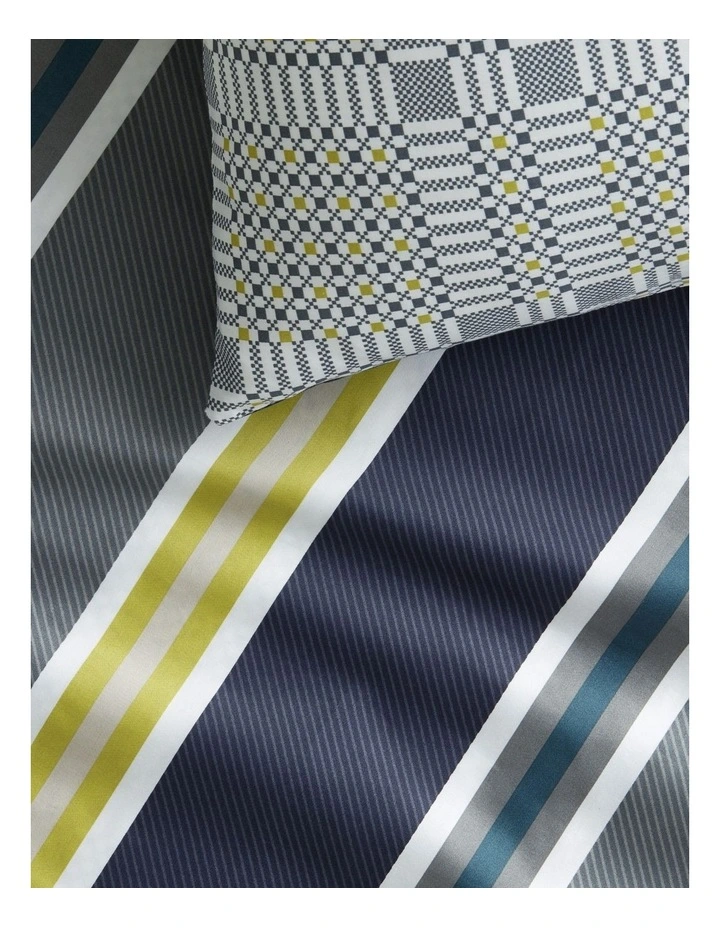 Hollard European Pillowcase in Multi image 3