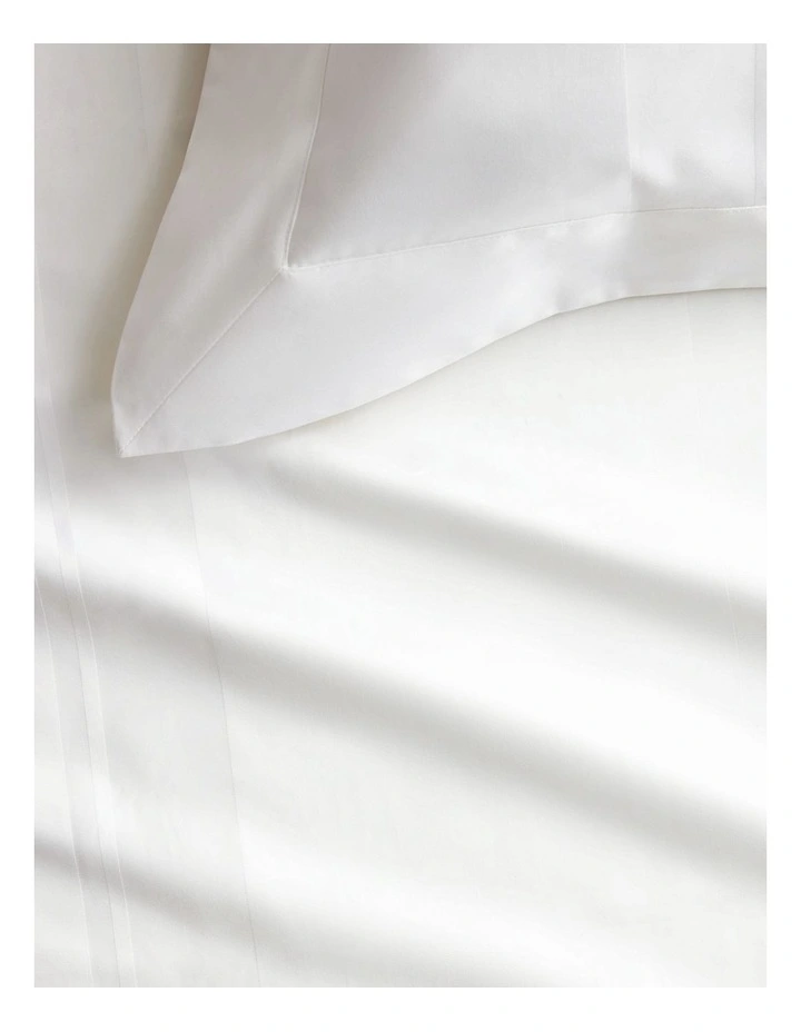 1200TC Millennia Bold European Pillowcase in Snow image 3