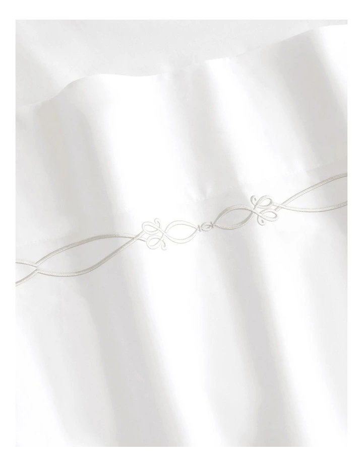 1200TC Palais Trellis Flat Sheet in Snow image 3