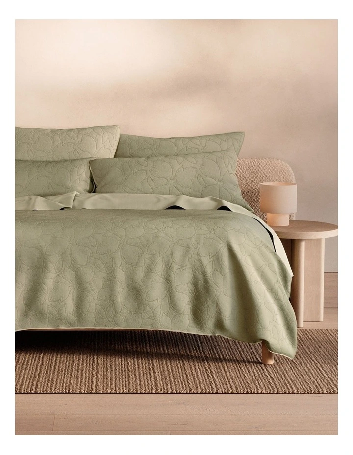Jaymes Quilt Cover in Grove image 1
