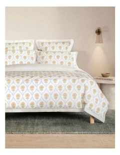 Veleto Quilt Cover in White