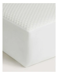 Cool Touch Mattress Protector in Pure White