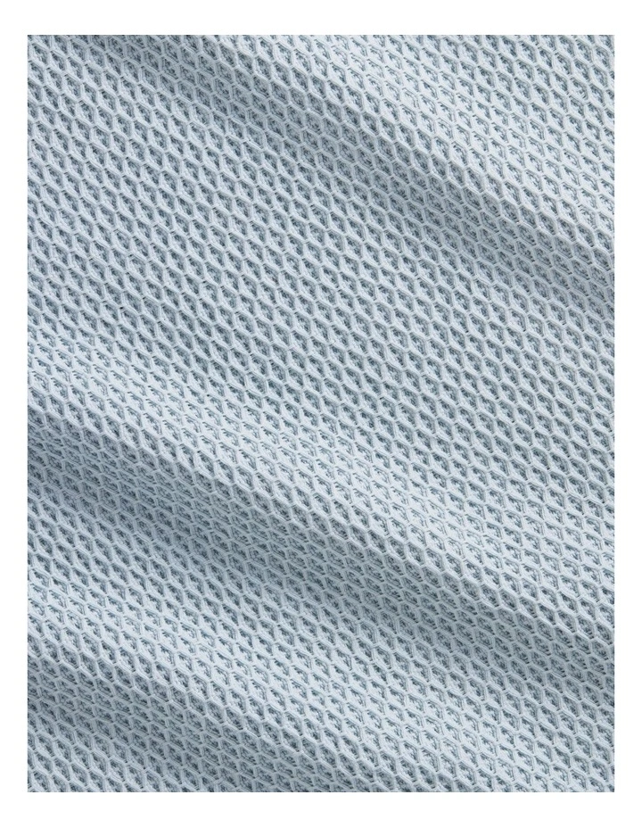Hemsley Blanket in Ice image 2