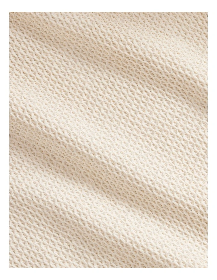 Hemsley Blanket in Meringue image 2