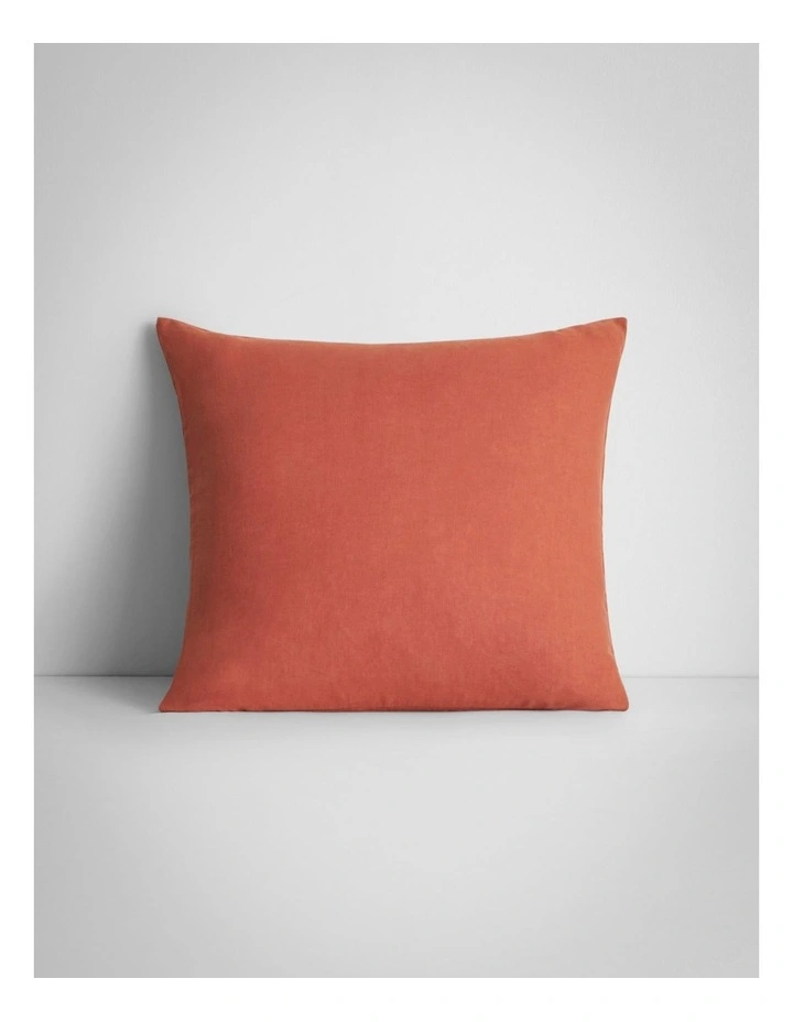 Tessino Linen Square Cushion in Relish image 1