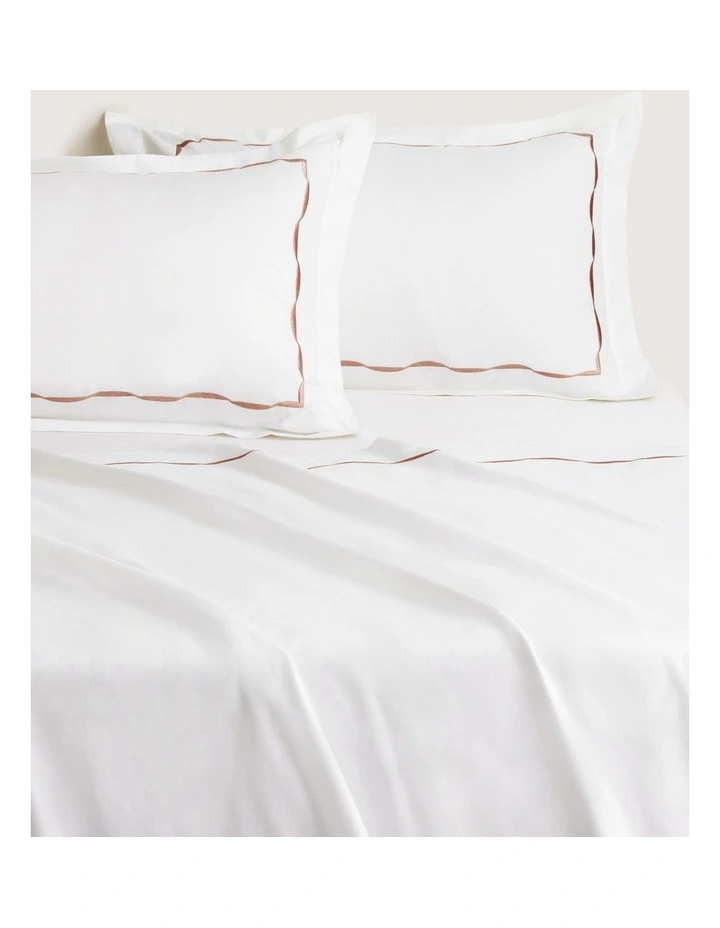 Belgrave Tailored European Pillowcase in Dusty Rose image 2