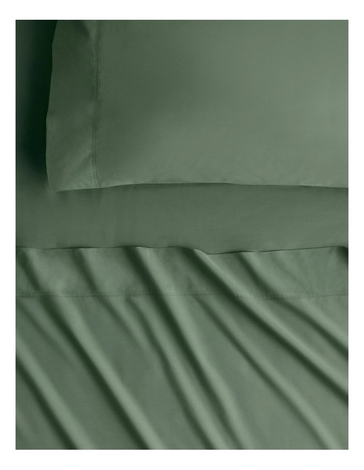 Byren Percale Sheet Set in Sage image 2