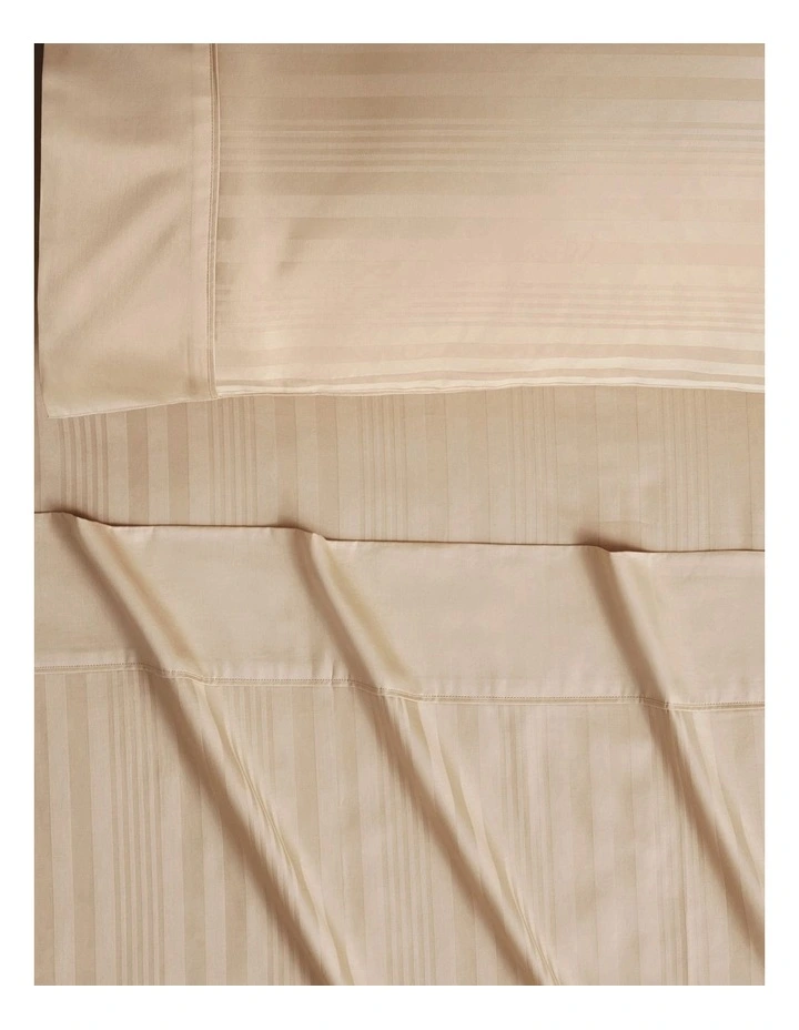 Newmark Sheet Set in Almond image 2