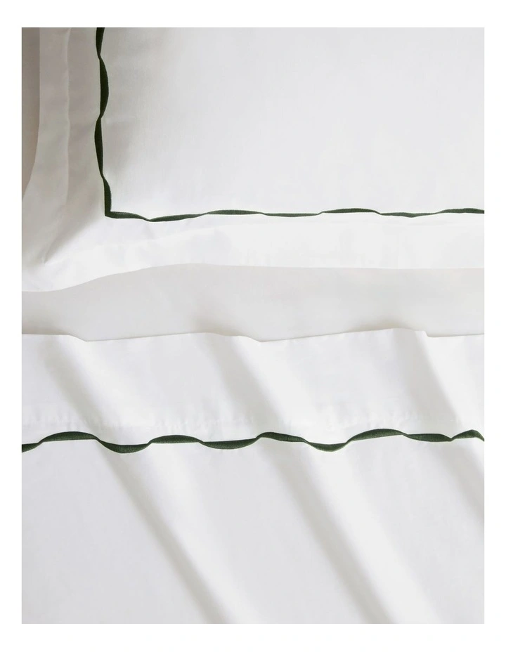 Belgrave Flat Sheet in Vine image 2