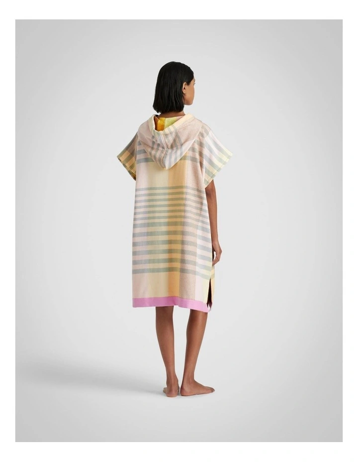 Elmore Beach Poncho in Lemoncello image 3