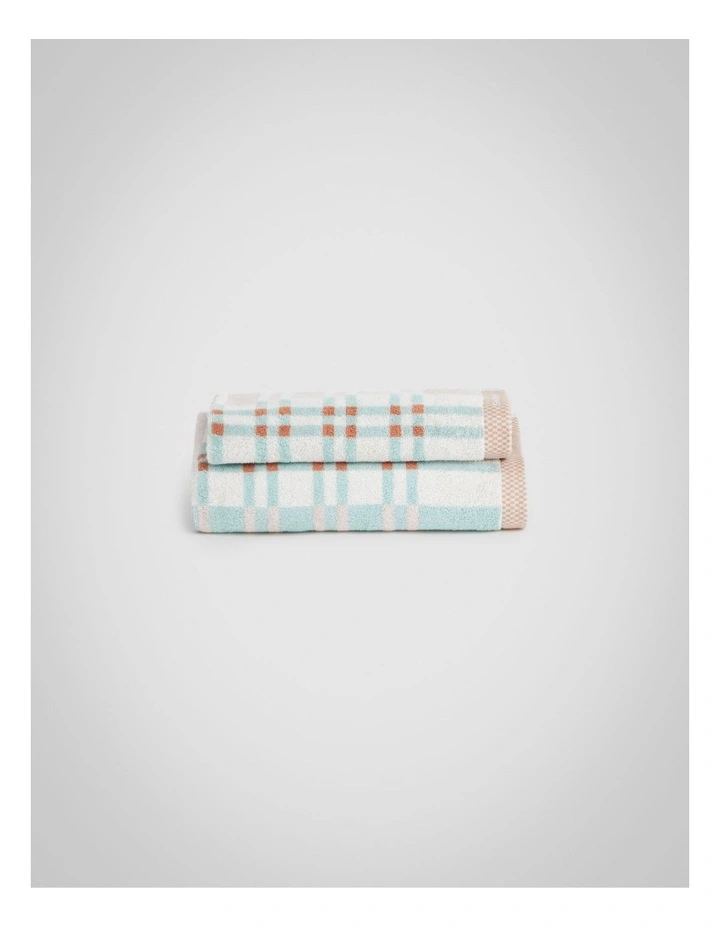 Enlow Towel Collection in Multi image 1