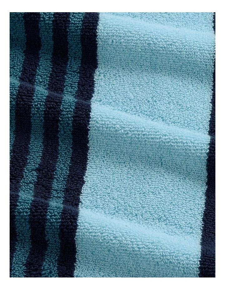 Sunlee Beach Towel in Poolside image 3