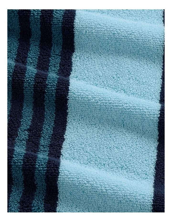 Sunlee Beach Towel in Poolside image 3
