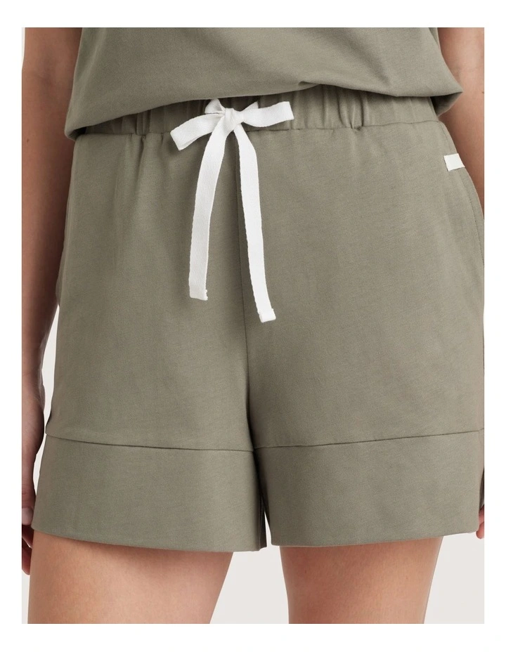 Luna Short in Thyme image 3