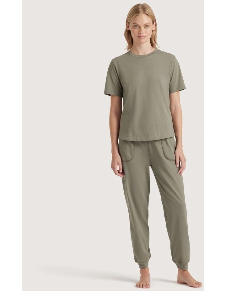 Luna T-Shirt in Thyme image 1