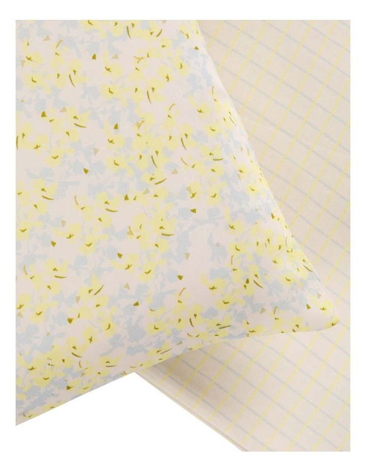 Travel Pillowcase Pair 2 Pack in Milk Tea image 2