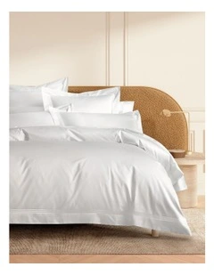 1200TC Palais Quilt Cover in Snow