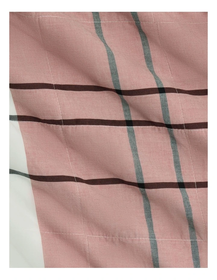 Aksen Throw in Warm Spice image 2