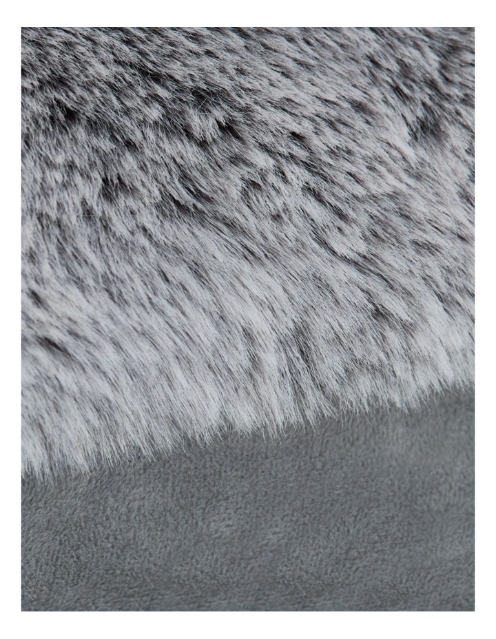 Carlson Breakfast Cushion in Smoke image 2