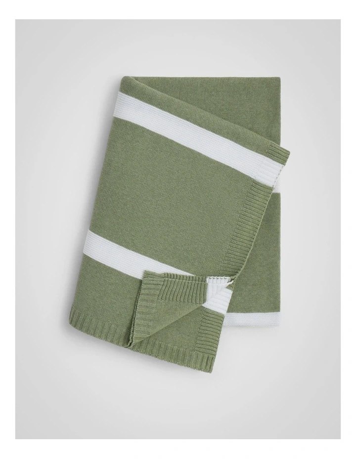 Endrik Throw in Garden image 1