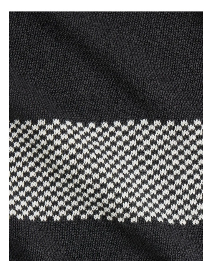 Hamill Throw in Carbon image 2